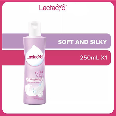 Dung dịch vệ sinh phụ nữ lactacyd soft & silky -  (250ml) 2