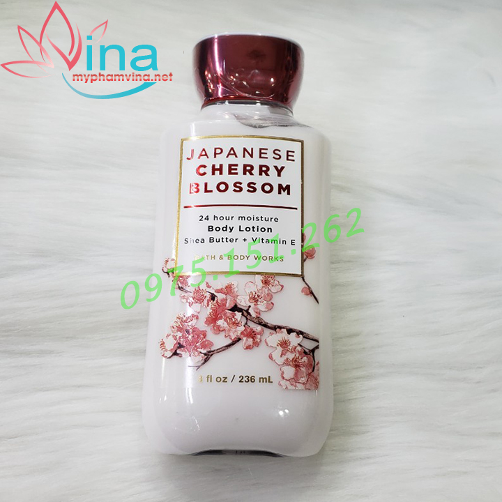Sữa dưỡng thể Bath Body Works Japanse Cherry Blossom Body Lotion 236ml (CHAI) 2